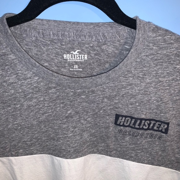 Hollister Short Sleeve Shirt - Picture 2 of 3
